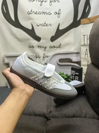 Adidas Samba OG 白灰 无鞋带生活方式运动鞋 5