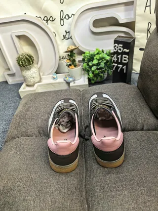 Adidas Spezial 黑色粉色蕾丝叠加生活方式运动鞋 8