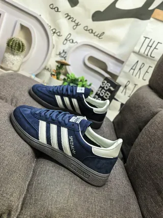 Adidas Spezial Tênis Lifestyle em Suede Azul Marinho e Off-White 7
