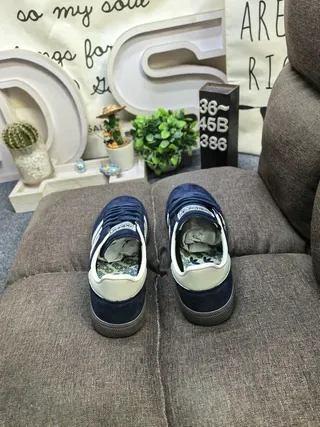 Adidas Spezial Tênis Lifestyle em Suede Azul Marinho e Off-White 8