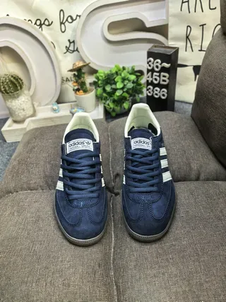 Adidas Spezial Tênis Lifestyle em Suede Azul Marinho e Off-White 10