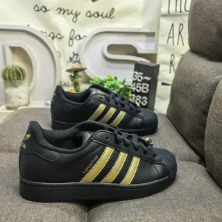 Adidas Superstar अ्सود وذهبي أحذية رياضية نمط حياة
