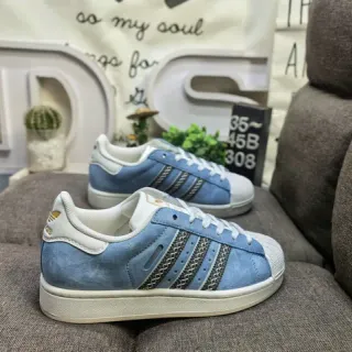 Adidas Superstar أحذية لايف ستايل أزرق فاتح سويدي شيل تو