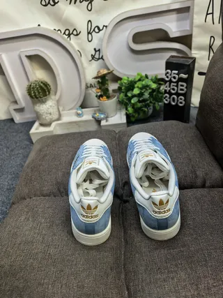 Adidas Superstar أحذية لايف ستايل أزرق فاتح سويدي شيل تو 8