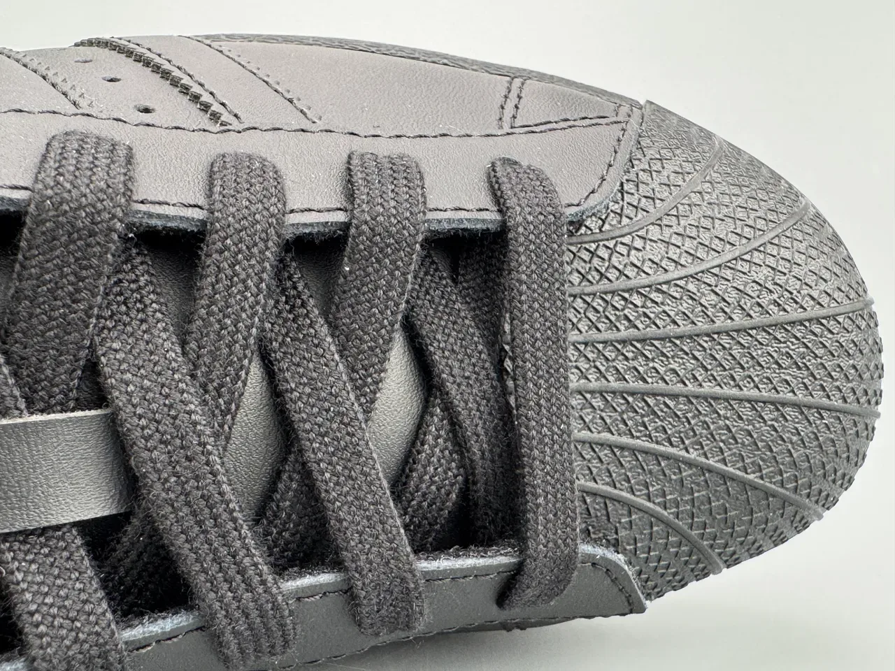 Adidas Superstar Monochrome Black Sneakers Lifestyle 2