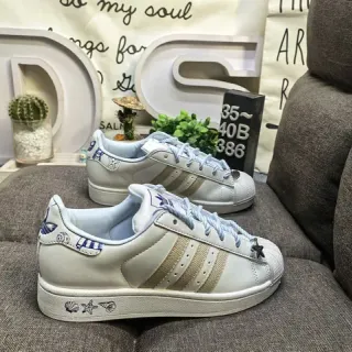 Adidas Superstar 白色蓝色 Shell-Toe Three-Stripe 生活方式运动鞋