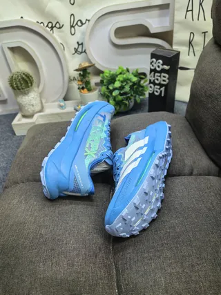 Adidas Terrex Chaussures de course Bleues et Vert Lime 6