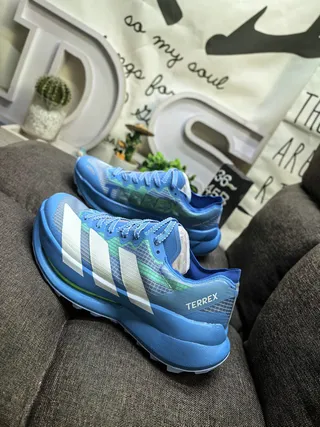 Adidas Terrex Chaussures de course Bleues et Vert Lime 7