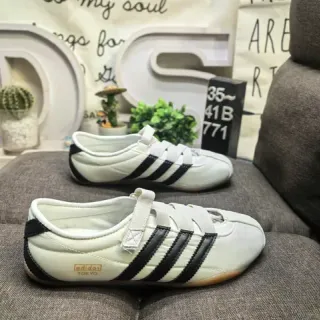 Adidas Tokyo Edition حذاء رياضي بدون أربطة بحزام