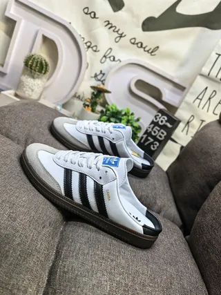Adidas Blanco Negro Mula Slip-On Tres Rayas Loafer 7