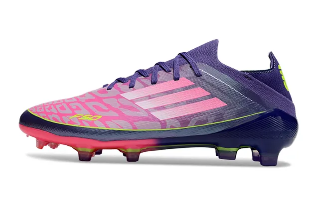Adidas X Purple Pink Chaussures de football basses à lacets, tige texturée synthétique, pour terrain ferme 7