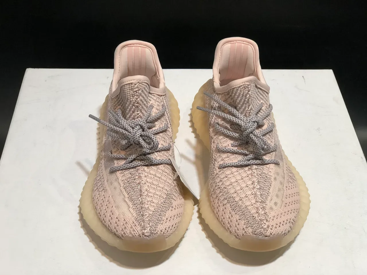 Adidas Yeezy Boost 350 ভূরা গ্রে কিনিট আপার রিবড ট্রান্সলুসেন্ট সোল লাইফস্টাইল স্নিকার্স 11