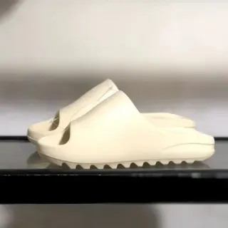 Adidas Yeezy Slide Off-White Slippers