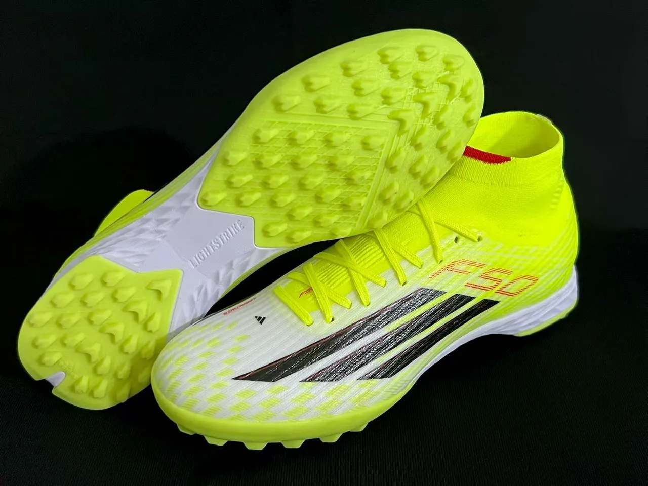 Adidas Amarelo Preto Alto-Corte Colar de Tricô Neon Parte Superior Sintética Grama Sapatos de Futebol 7