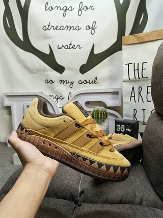 Adidas أصفر بني سويد علوي قاعدة مسننة أحذية رياضية أسلوب حياة 5