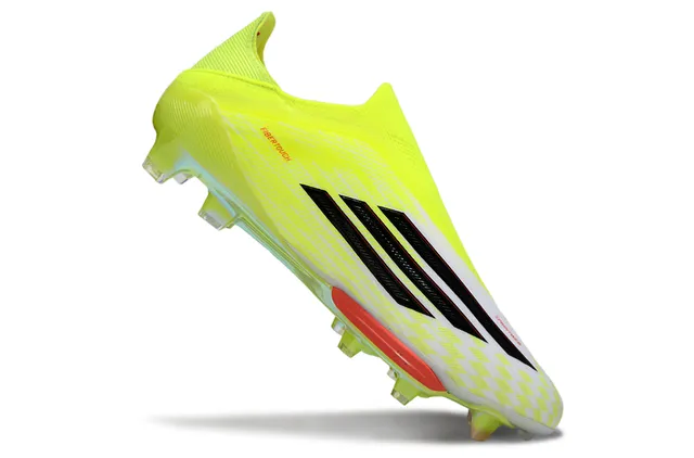 Adidas হলুদ সাদা নিওন সক-ফিট আপার চেকার্ড ফোরফুট ওভারলে ফার্ম-গ্রাউন্ড ফুটবল জুতো 2