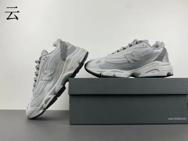 Aimé Leon Dore Gris Semelle Noire Upper Maille Synthétique en Couches Chaussures Chunky 14