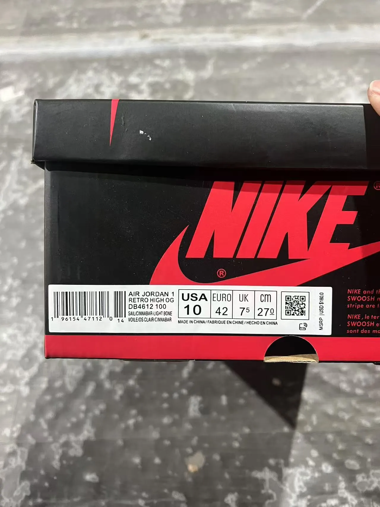 Air Jordan 1 Beige Red Tênis de basquete com parte superior de couro granulado de alta 10