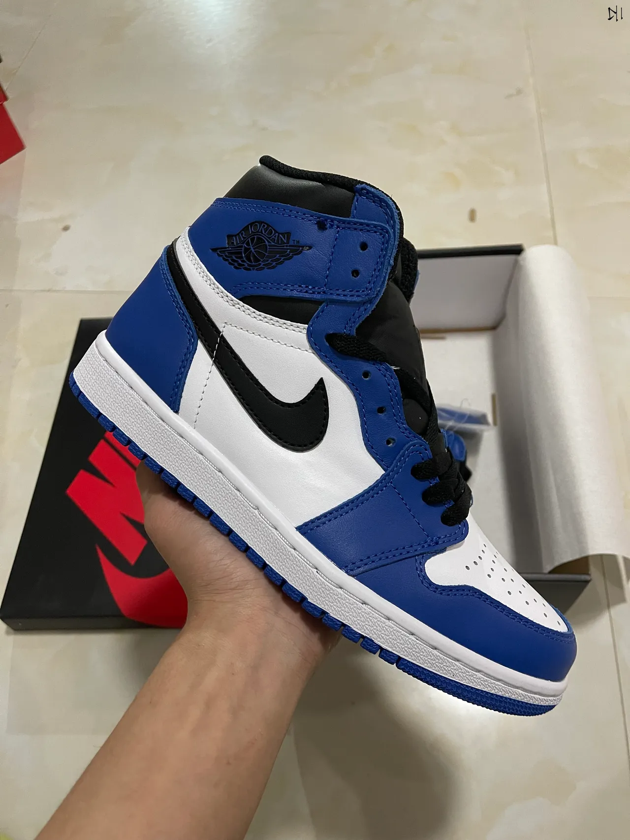 حذاء كرة السلة Air Jordan 1 أزرق ملكي أبيض أسود 5