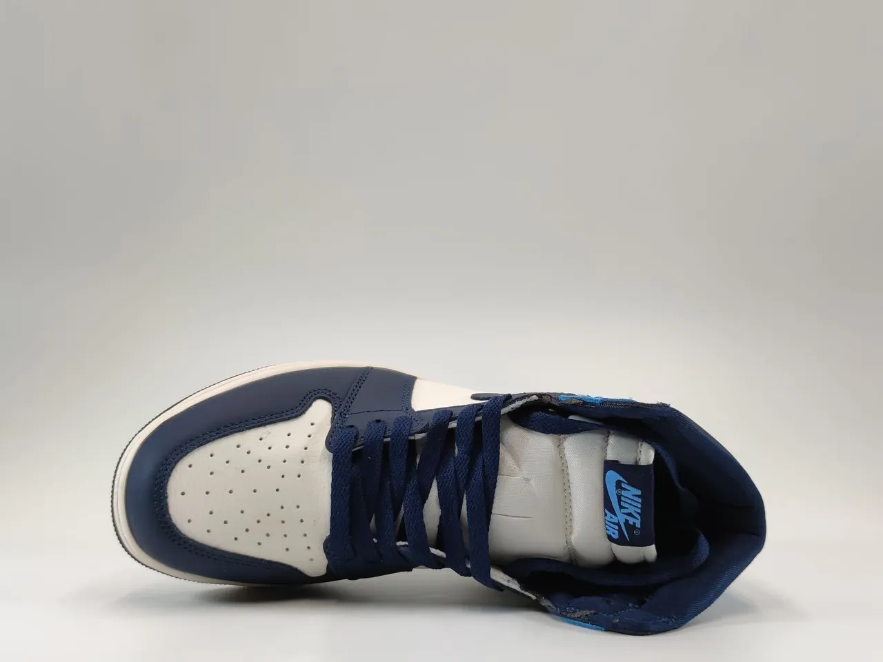 Air Jordan 1 White Navy High-Top Leather-Paneled Basketball Shoes 3