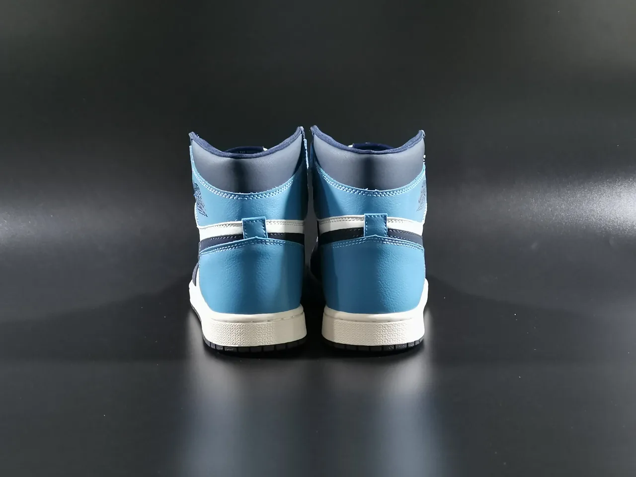 Air Jordan 1 White Navy High-Top Leather-Paneled Basketball Shoes 7