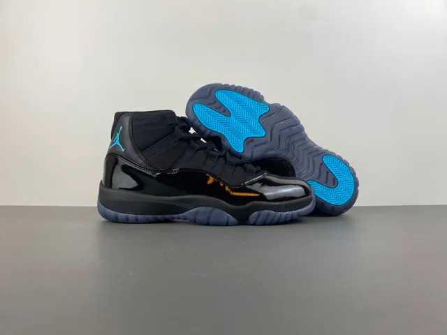 Air Jordan 11 কালো পেটেন্ট লেদার বাস্কেটবল জুতা 13