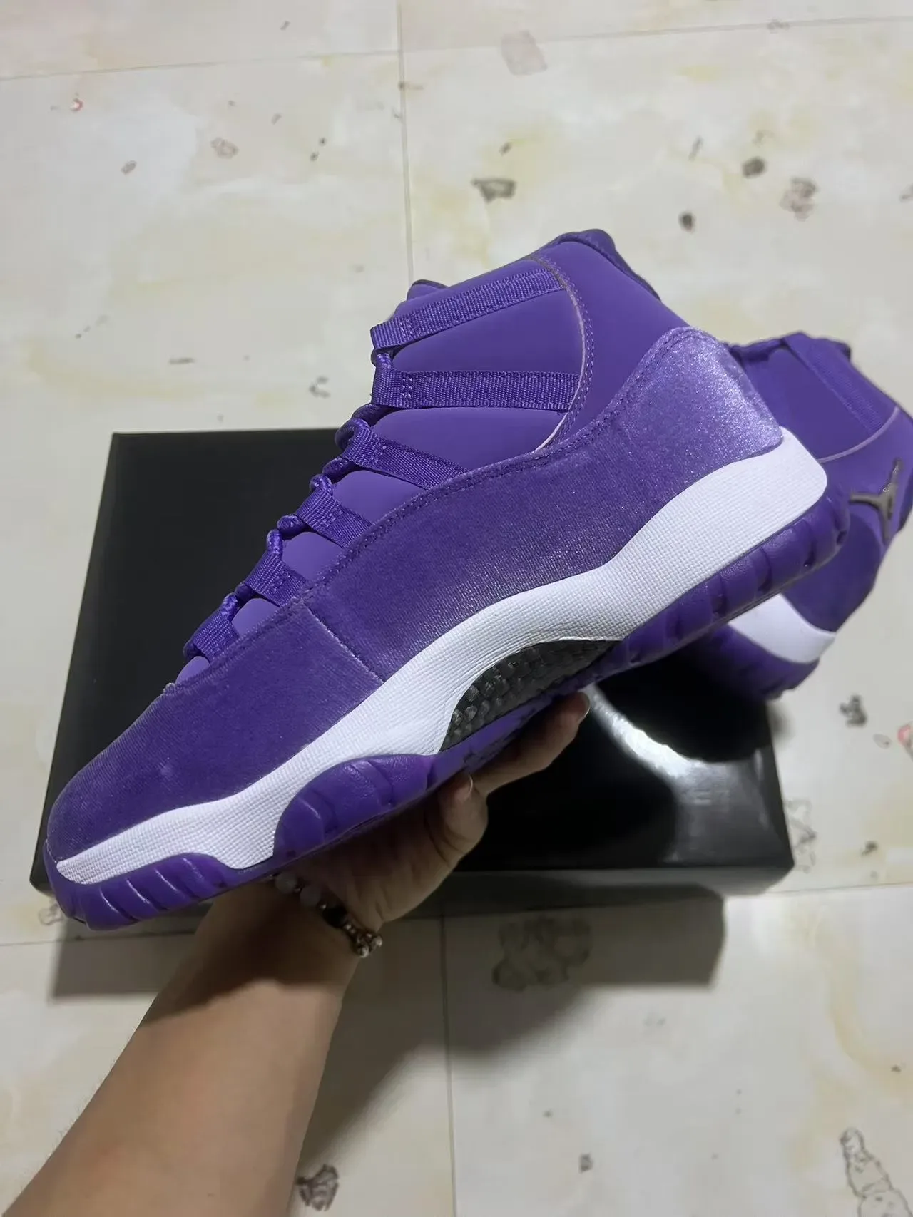Air Jordan 11 Violet suède Chaussures de Basketball Hautes 5