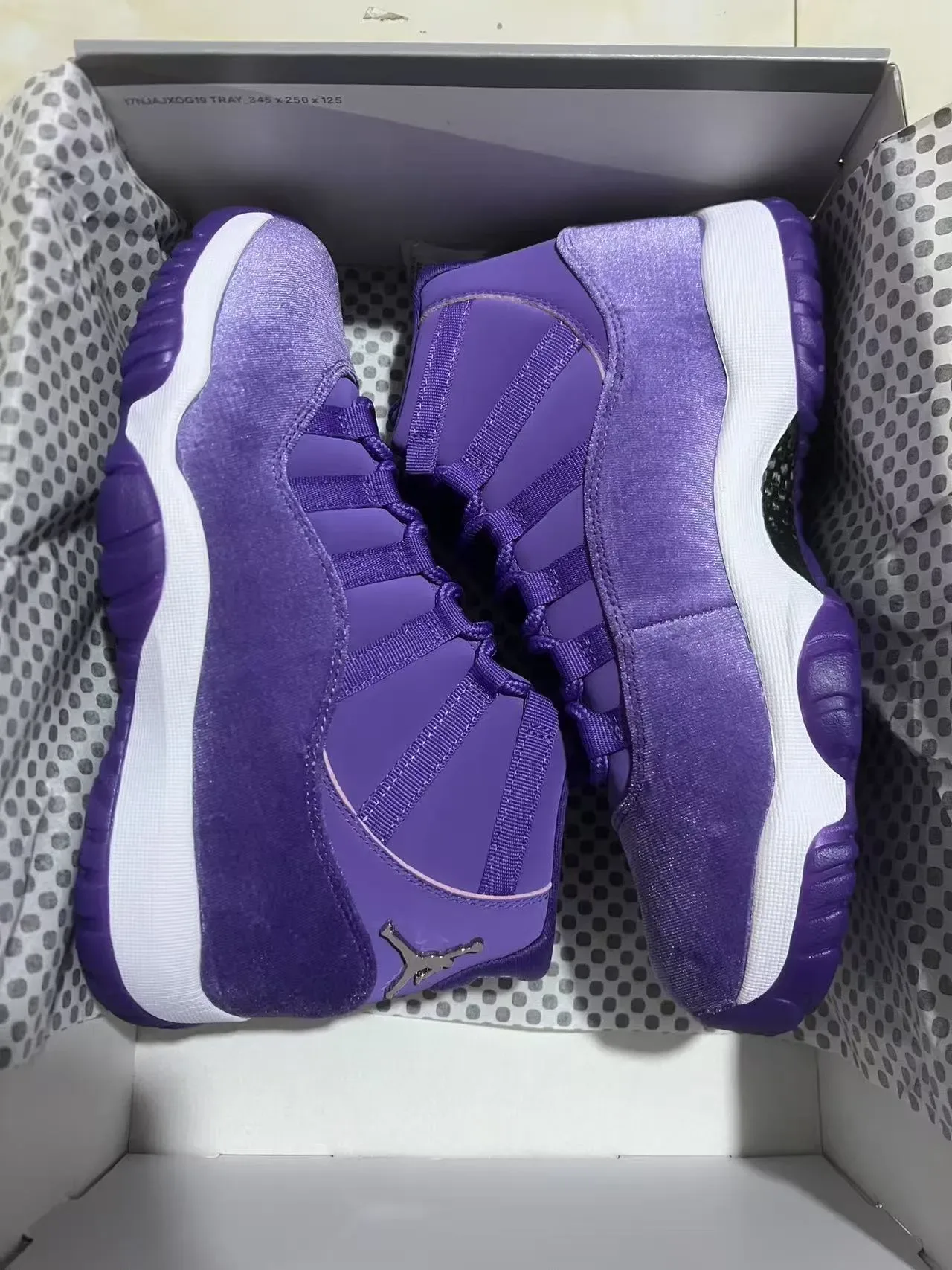 Air Jordan 11 Violet suède Chaussures de Basketball Hautes 9