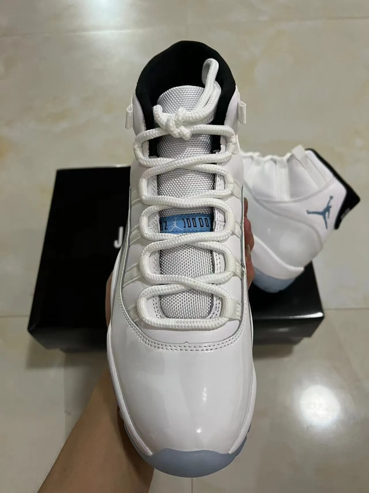 Air Jordan 11 White Light Blue Basketball Shoes 3