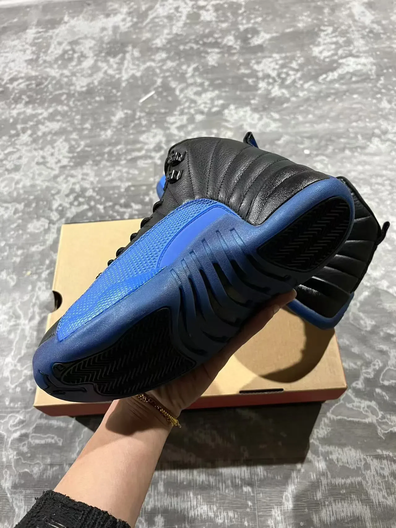 Air Jordan 12 Black and Royal Blue Basketball Shoes 6
