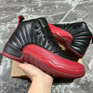 Air Jordan 12 Tênis de Basquete Couro Preto Vermelho Quiltado