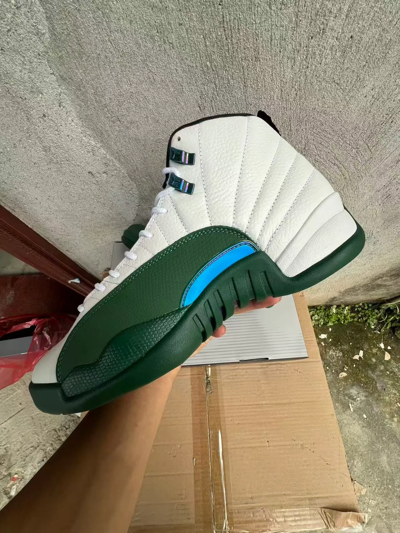Air Jordan 12 White and Green বাস্কেটবল জুতা 5