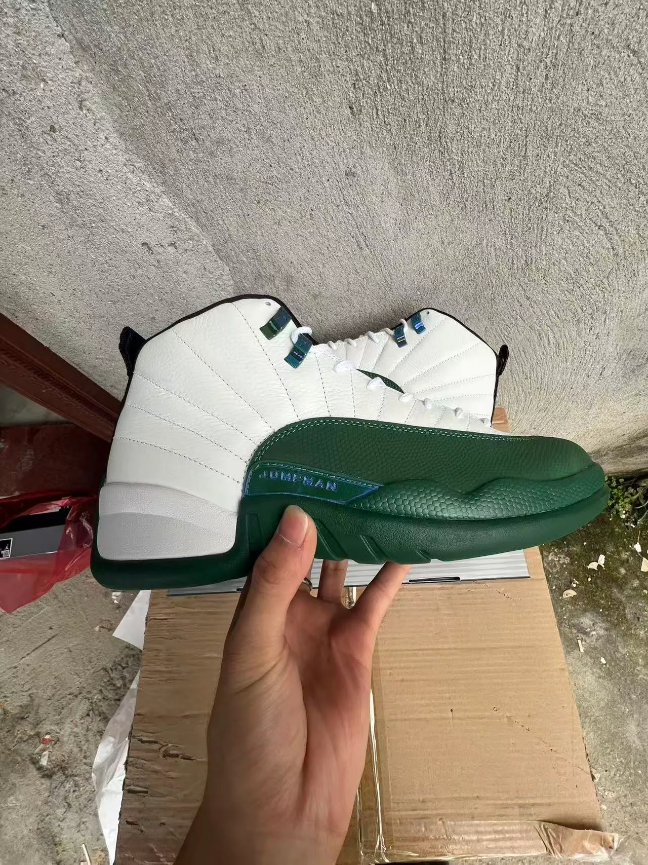 Air Jordan 12 White and Green বাস্কেটবল জুতা 7