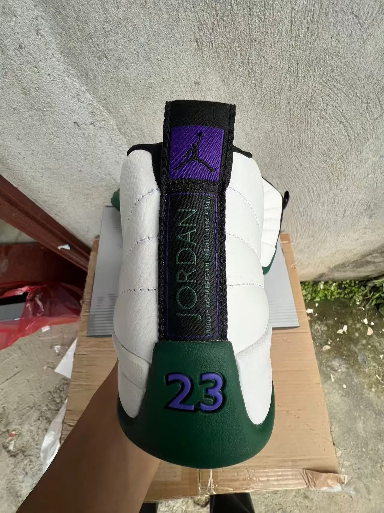 Air Jordan 12 White and Green বাস্কেটবল জুতা 8