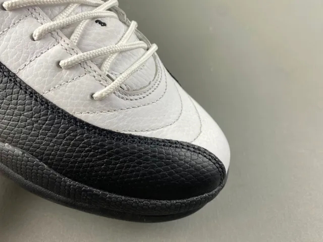Air Jordan 12 blanco negro dorado Lace Lock zapatos de baloncesto 2