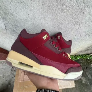 Air Jordan 3 酒红色麂皮和皮革高帮篮球鞋