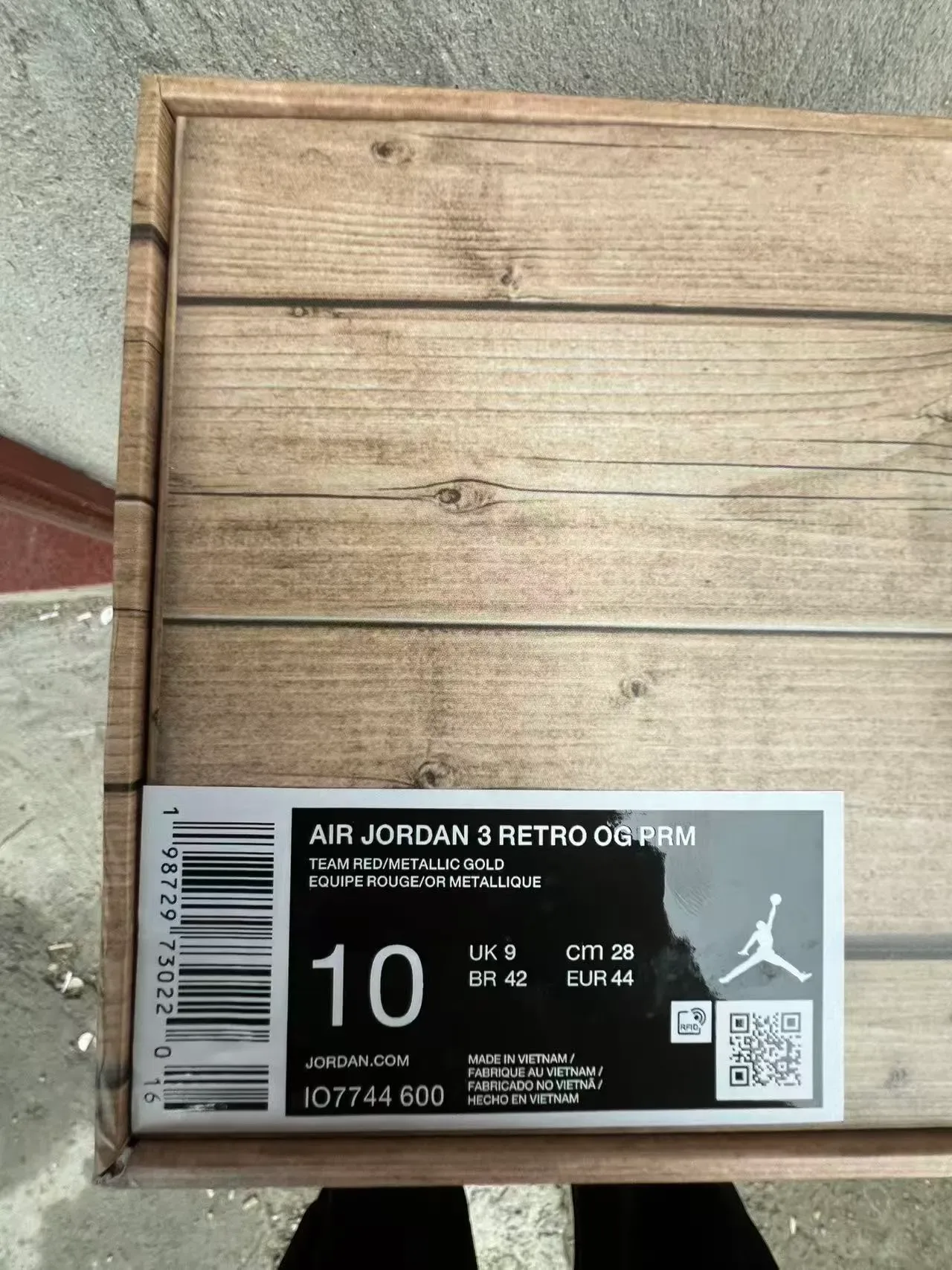 Air Jordan 3 Chaussures de Basketball Burgundy Daim et Cuir High-Top 10
