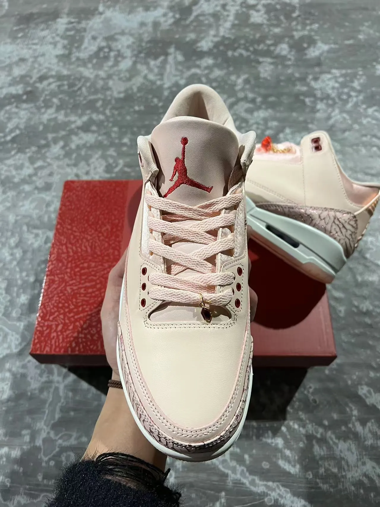 Air Jordan 3 Pink Elephant बास्केटबॉल जूते 3