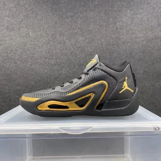 Air Jordan 37 ব্ল্যাক গোল্ড বাস্কেটবল জুতো