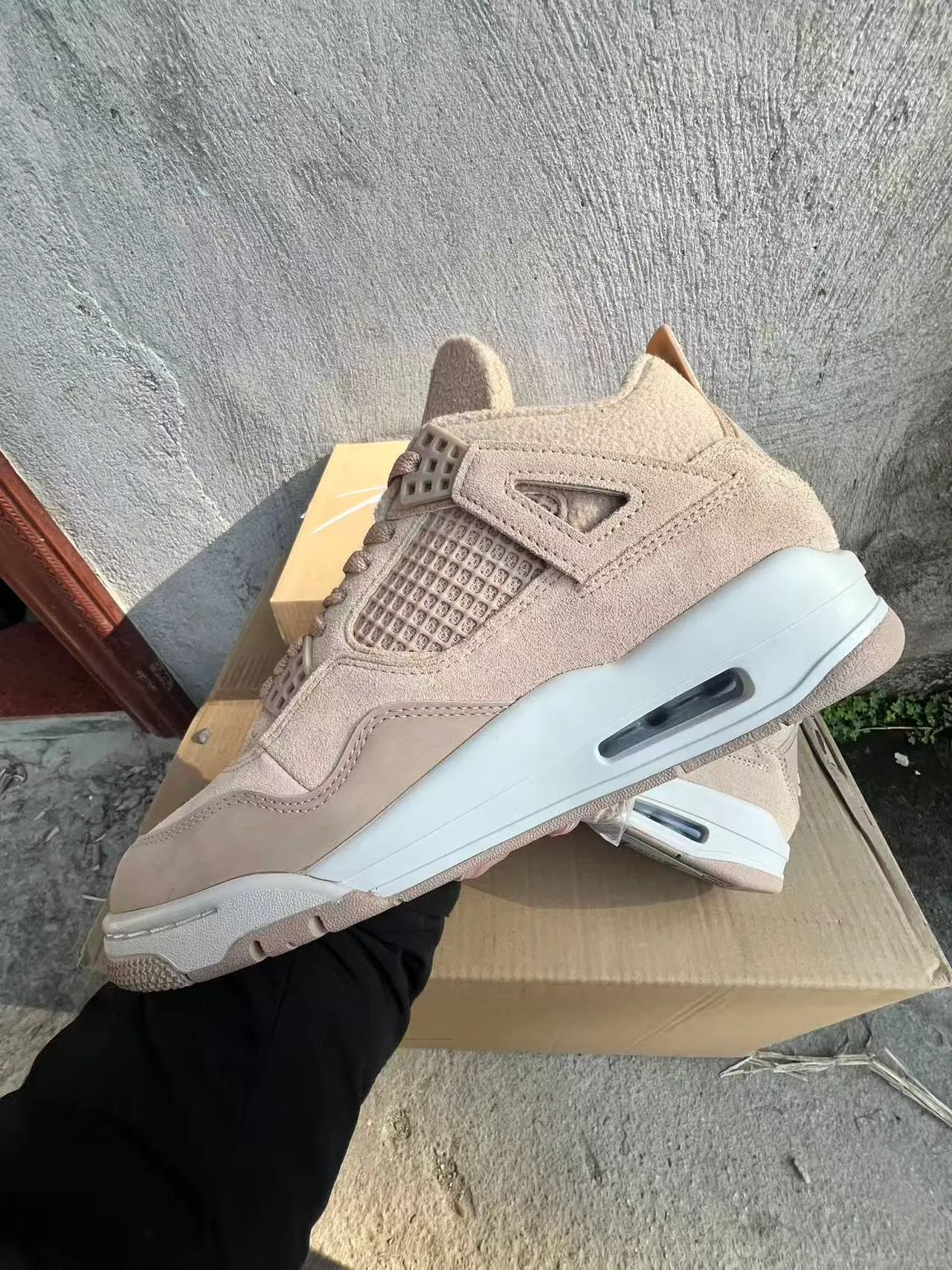 Air Jordan 4 Beige Suede chaussures de basketball 5