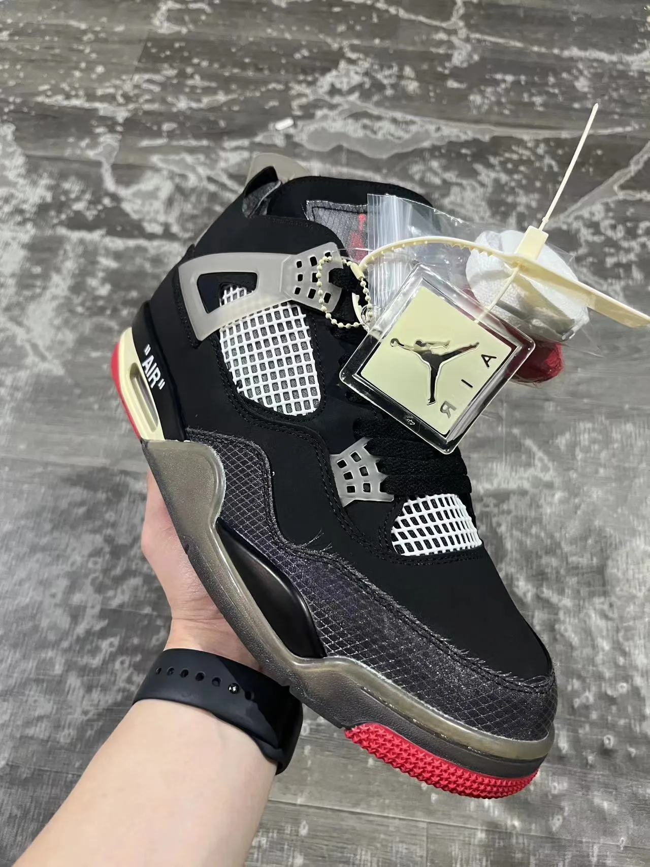 Tênis de basquete Air Jordan 4 preto creme vermelho 2