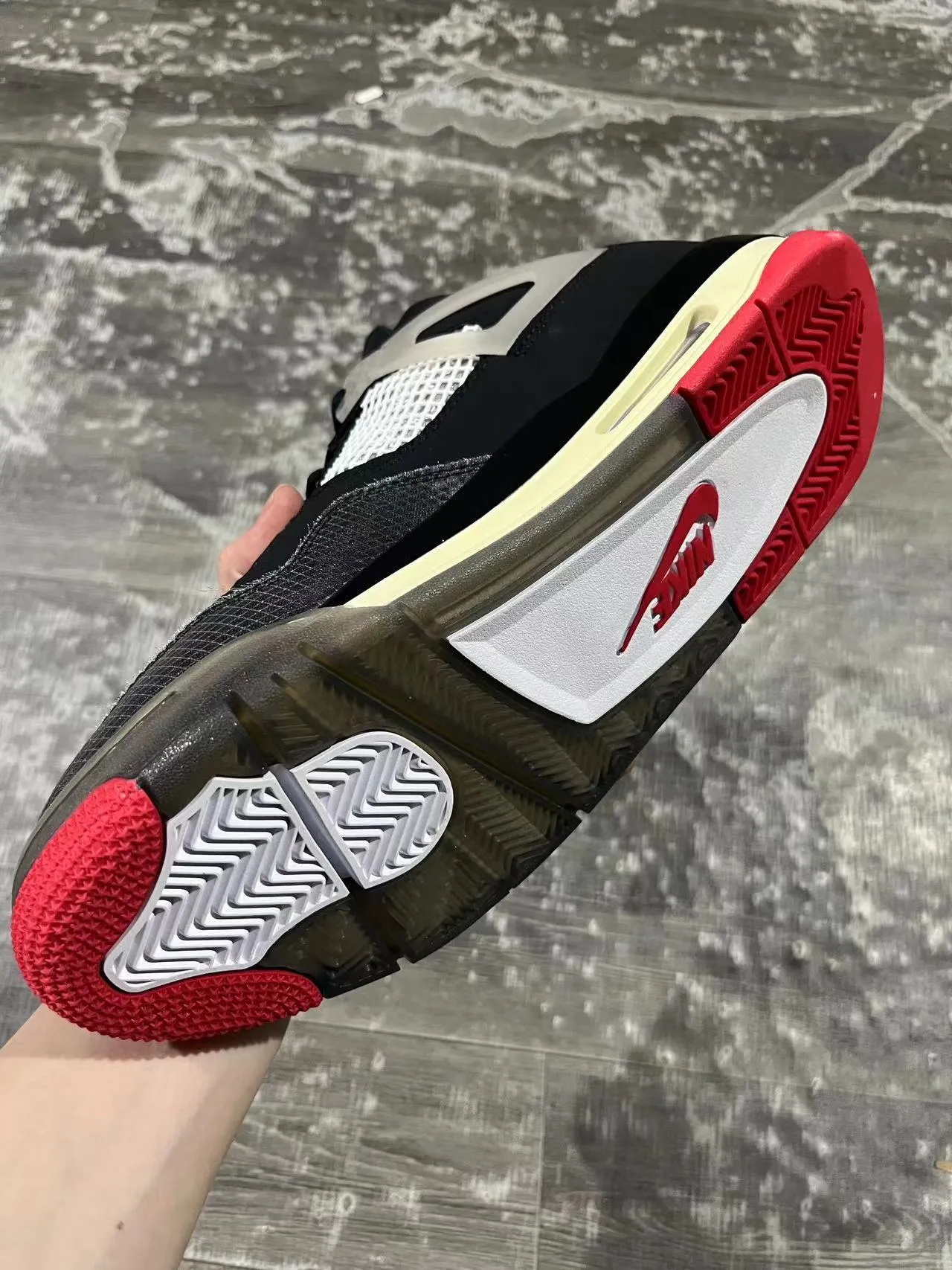 Tênis de basquete Air Jordan 4 preto creme vermelho 5