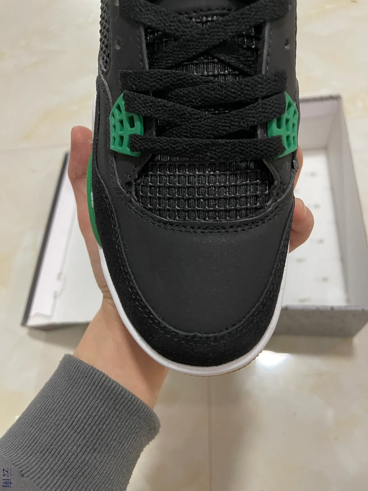 Tênis de basquete Air Jordan 4 preto e verde 3