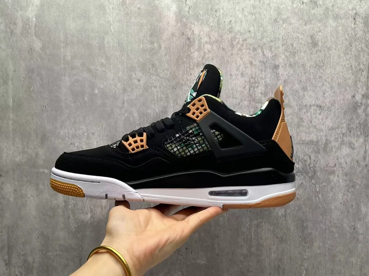 Air Jordan 4 ব্ল্যাক গাম ক্যামো মেশ বাস্কেটবল জুতো 6