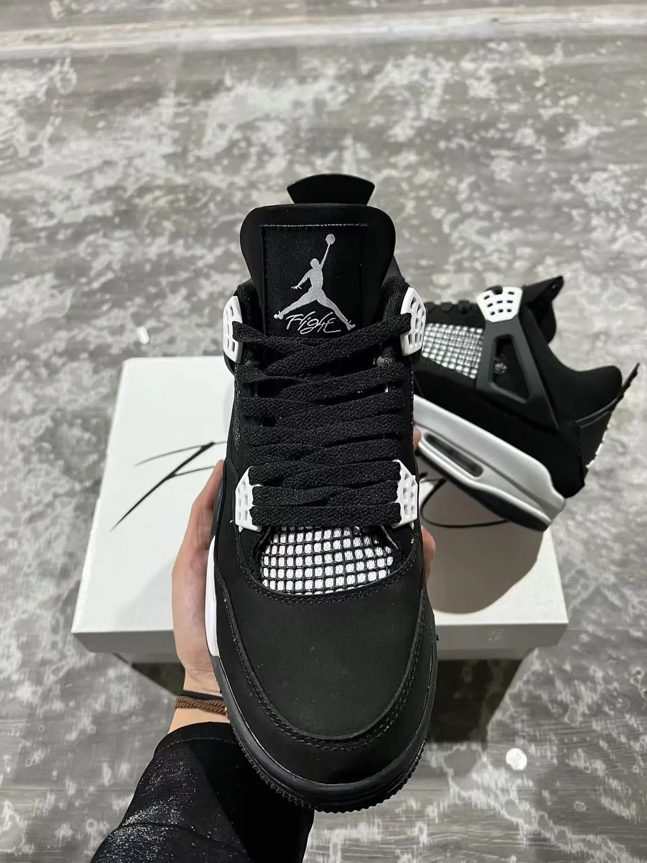 Air Jordan 4 Black White 篮球鞋 4