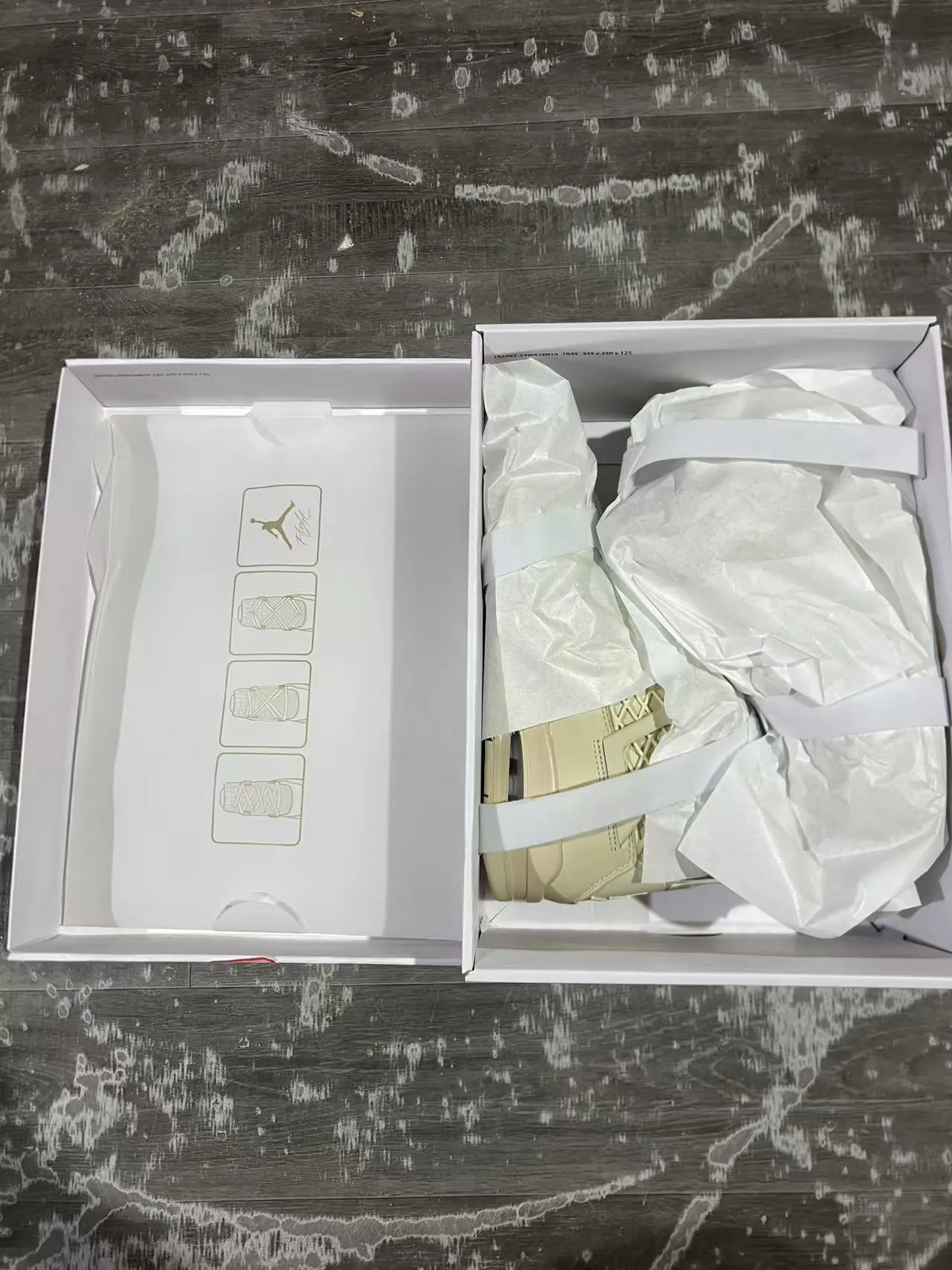 Air Jordan 4 मोनोक्रोमैटिक ऑफ-व्हाइट बास्केटबॉल जूते 9