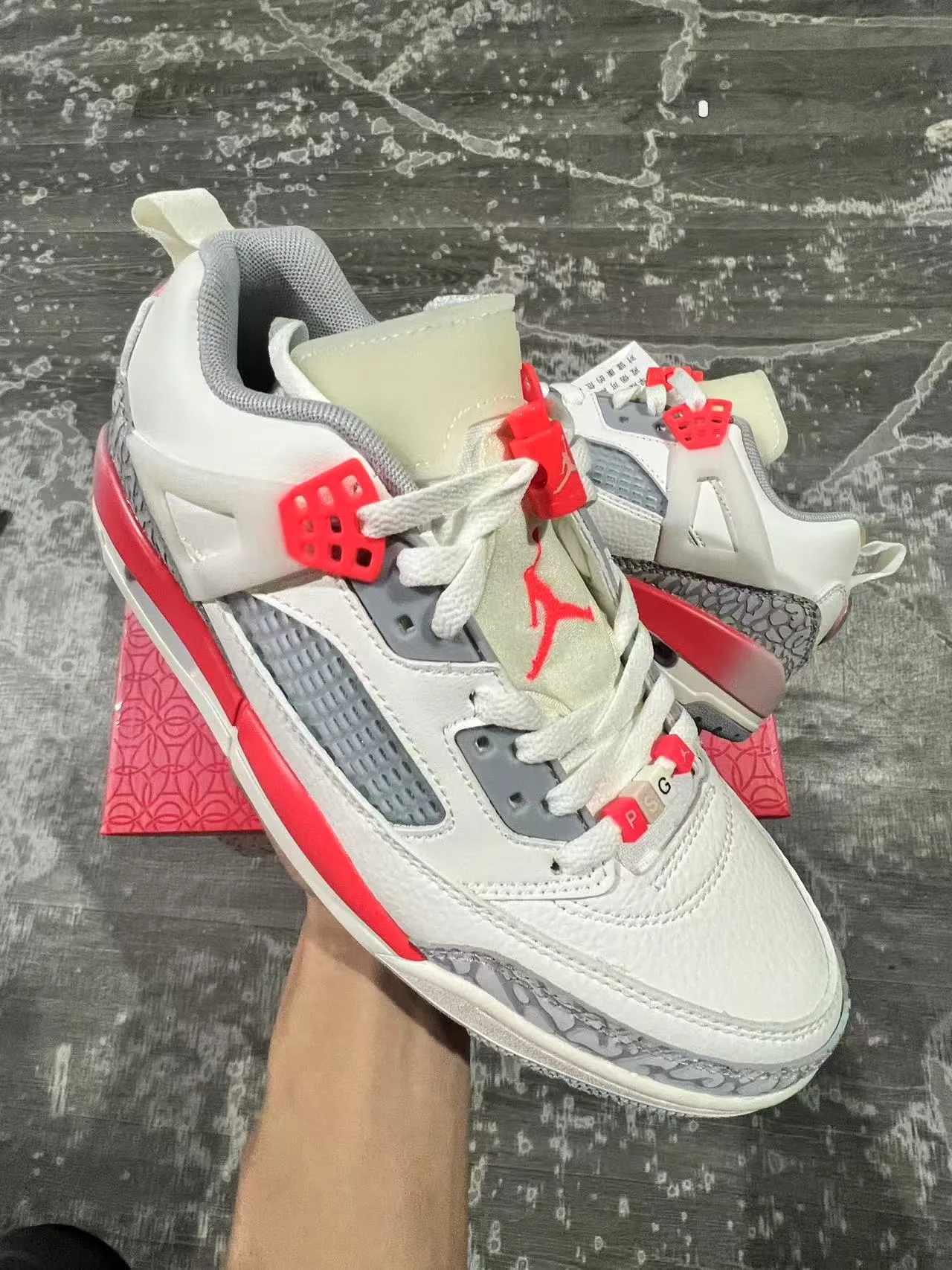 Air Jordan 4 Off-White Red Elephant लाइफस्टाइल स्नीकर्स 2