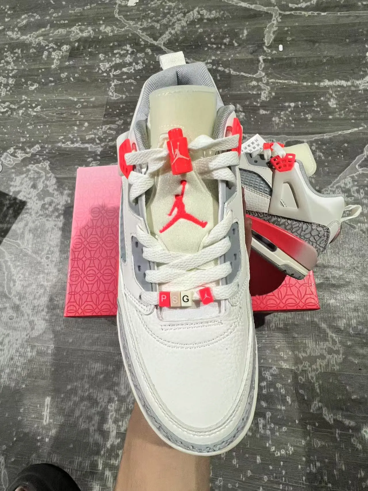 Air Jordan 4 Off-White Red Elephant लाइफस्टाइल स्नीकर्स 3