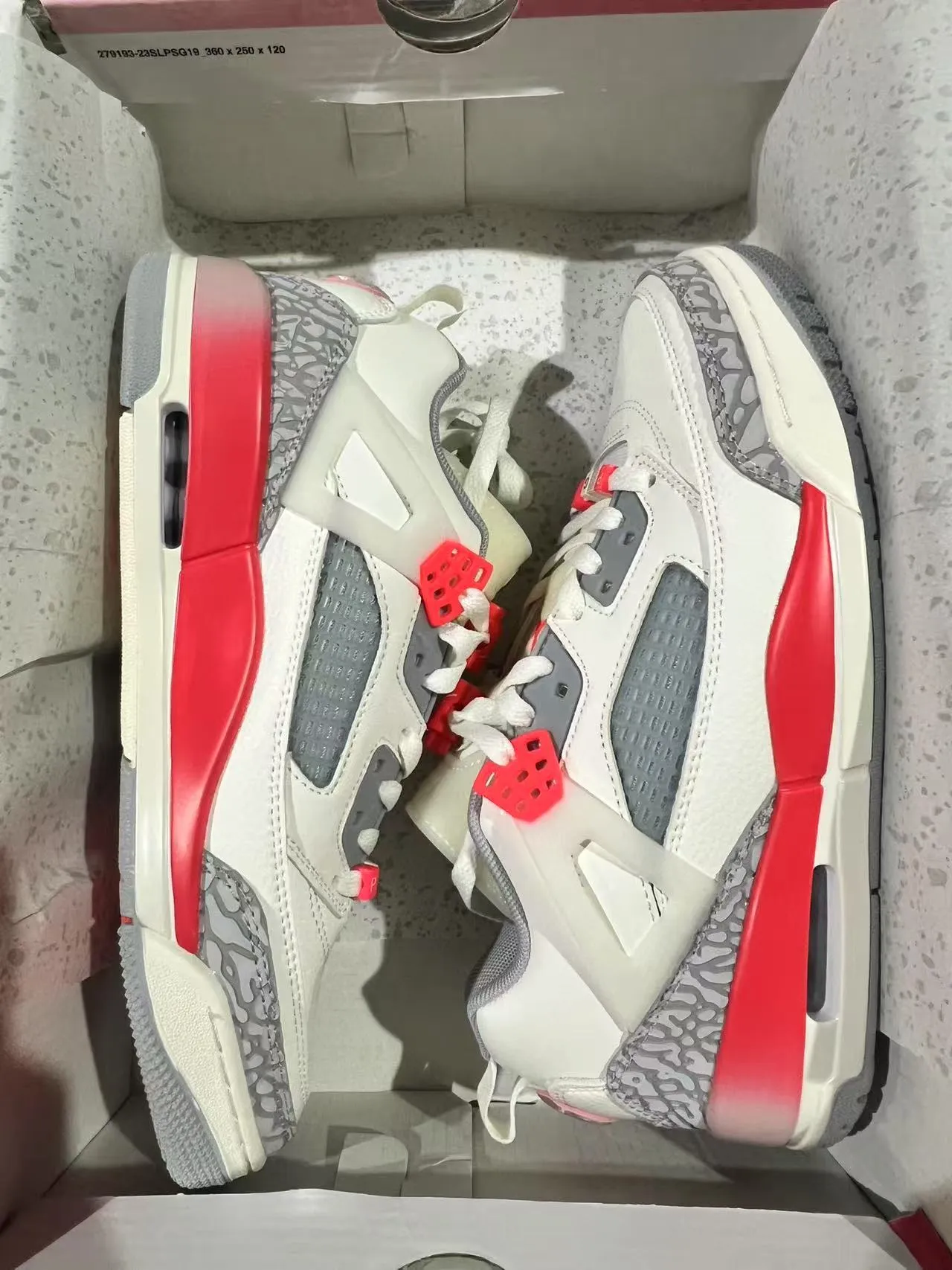 Air Jordan 4 Off-White Red Elephant लाइफस्टाइल स्नीकर्स 9