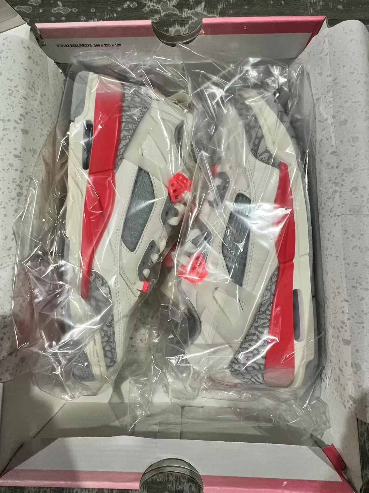 Air Jordan 4 Off-White Red Elephant लाइफस्टाइल स्नीकर्स 10